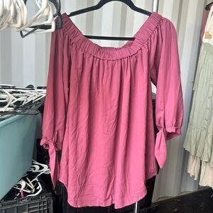 New. Chiffon off the shoulder top